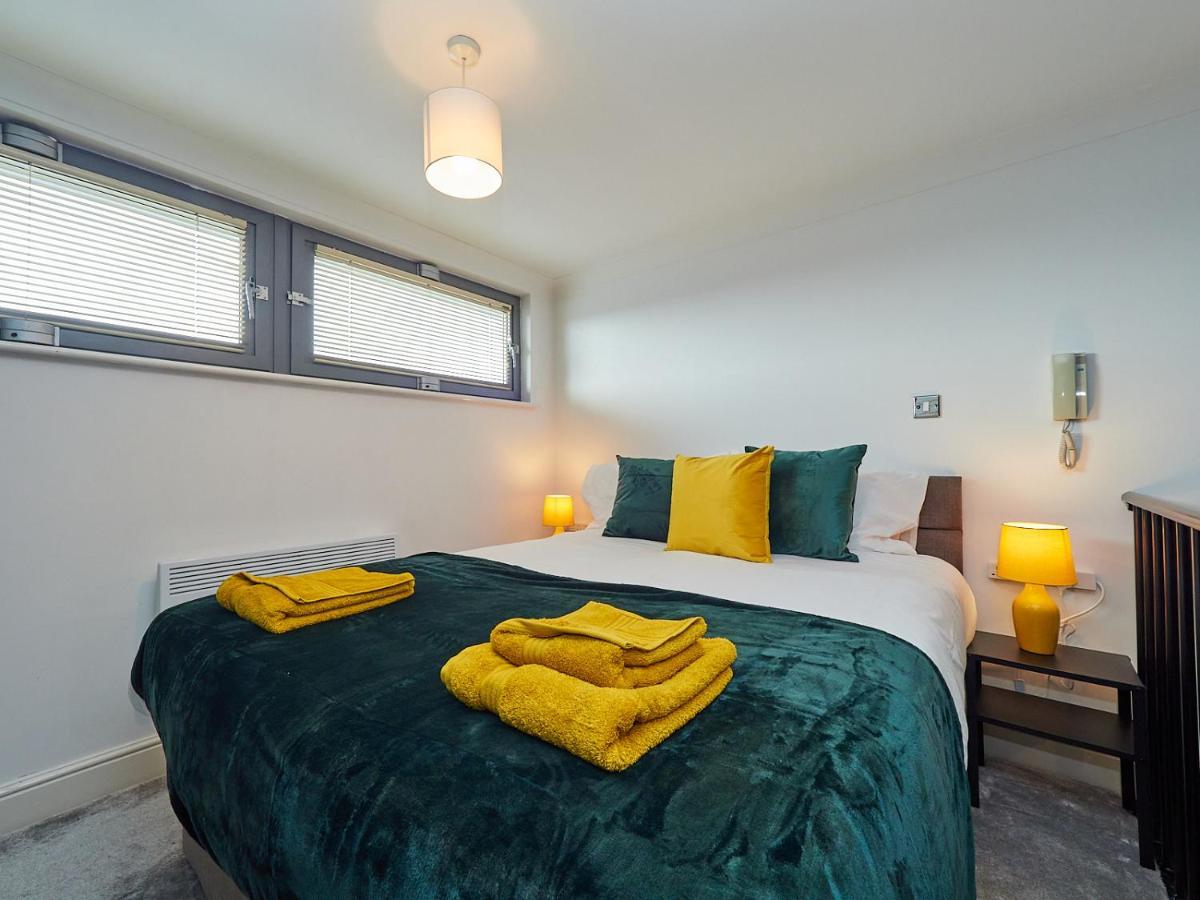 Emerald Suite - Two Story Duplex Apartment - Balcony - Contractors - Family - City Centre - Broadway Plaza - Five Ways - Sleeps 6 버밍엄 외부 사진