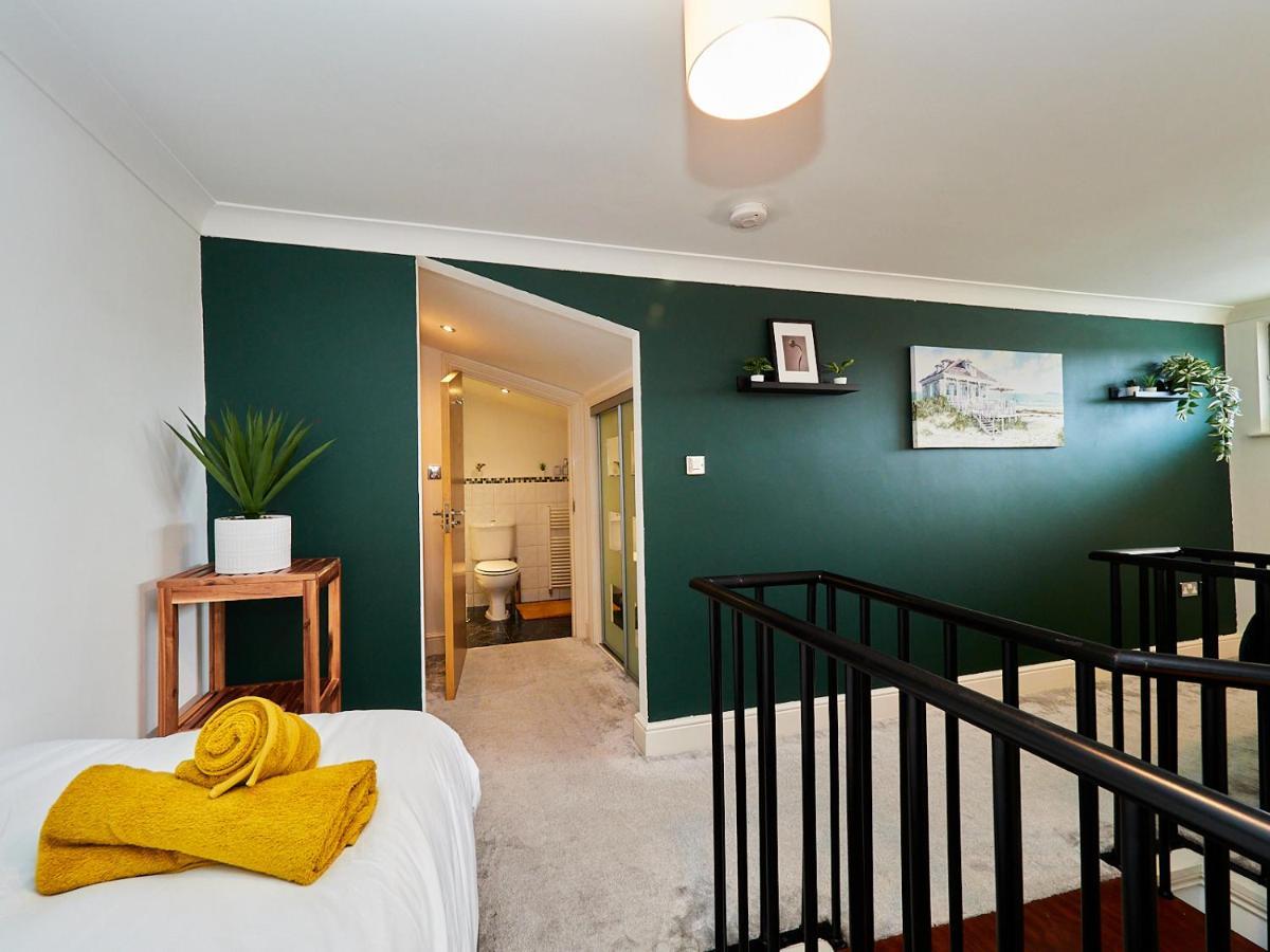 Emerald Suite - Two Story Duplex Apartment - Balcony - Contractors - Family - City Centre - Broadway Plaza - Five Ways - Sleeps 6 버밍엄 외부 사진
