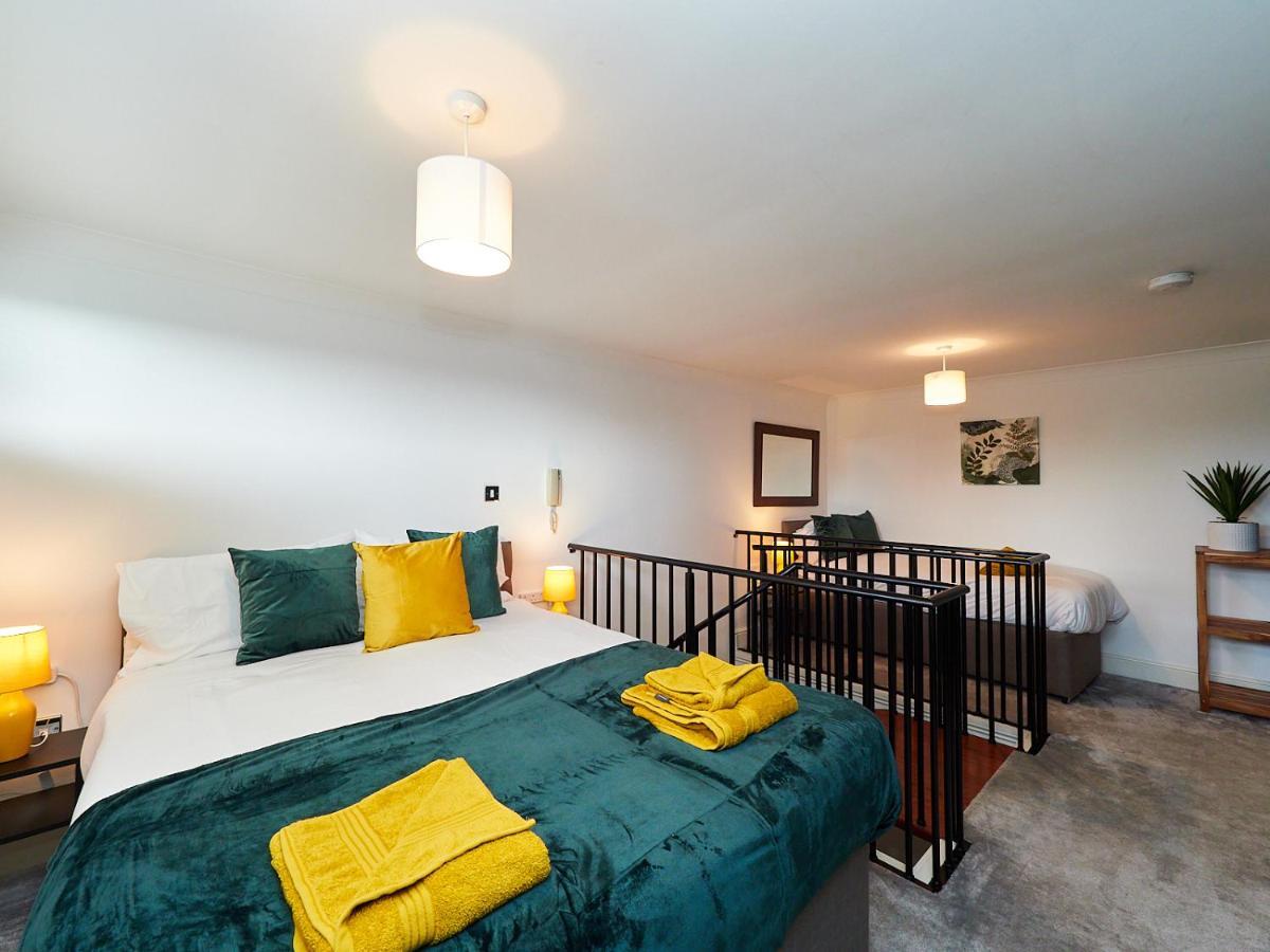 Emerald Suite - Two Story Duplex Apartment - Balcony - Contractors - Family - City Centre - Broadway Plaza - Five Ways - Sleeps 6 버밍엄 외부 사진